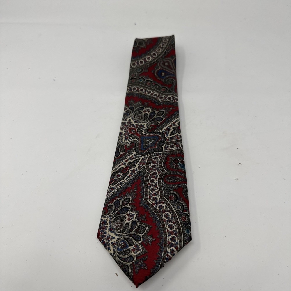 OSCAR DE LA RENTA CLASSY FINE MENS WEAR SILK NECK TIE  L-57"‎  W-3.5"  LNC  #82